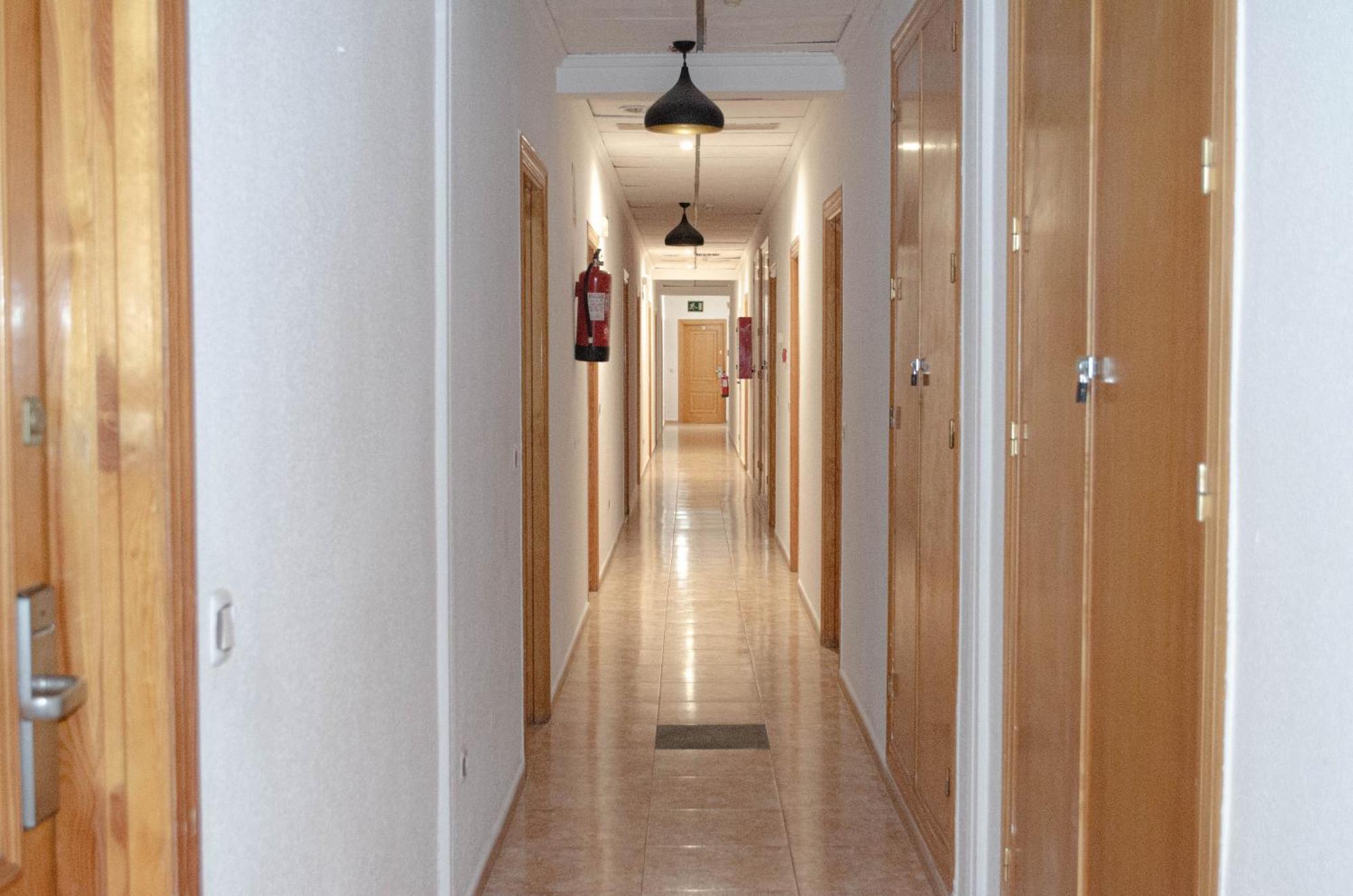 Hostal Gran Via Levante Torrevieja Extérieur photo